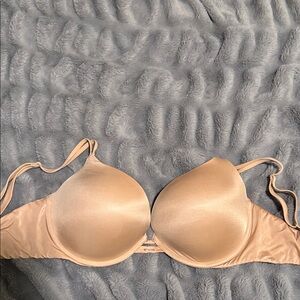 Victoria’s Secret very sexy push-up 34 DDD